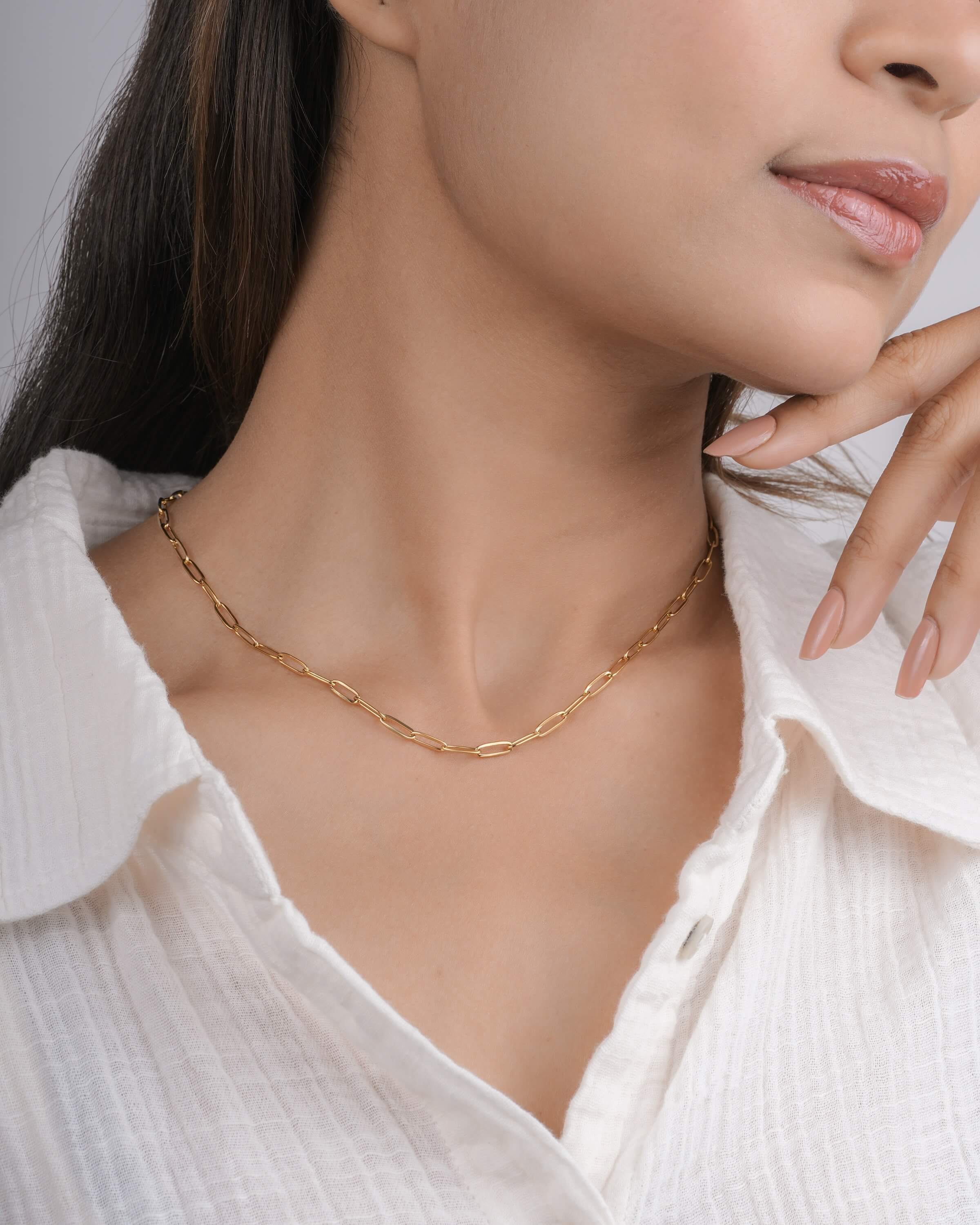 Modern Paperclip Chain Bracelet in Gold Tone