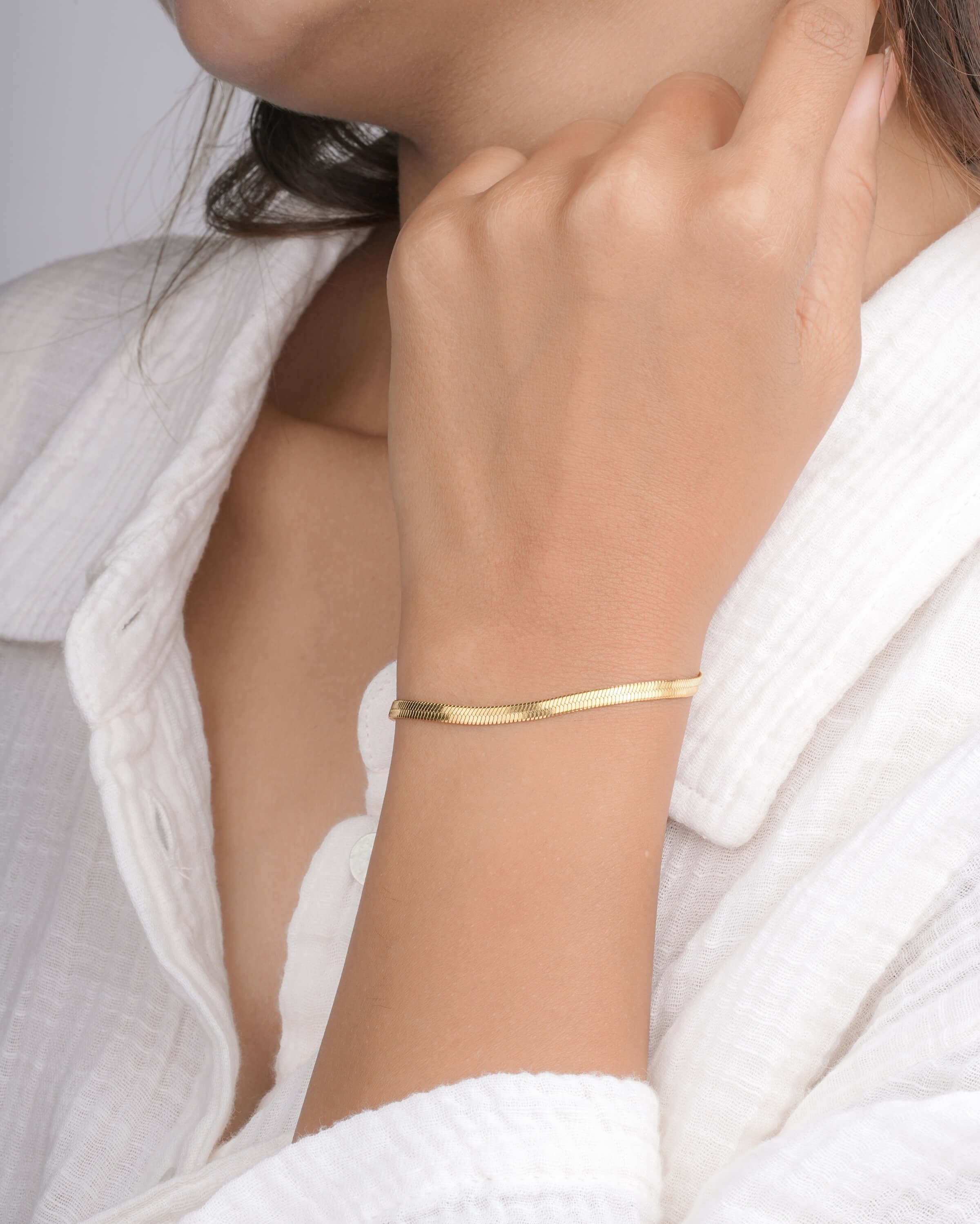 Modern Gold Flat Chain Bracelet