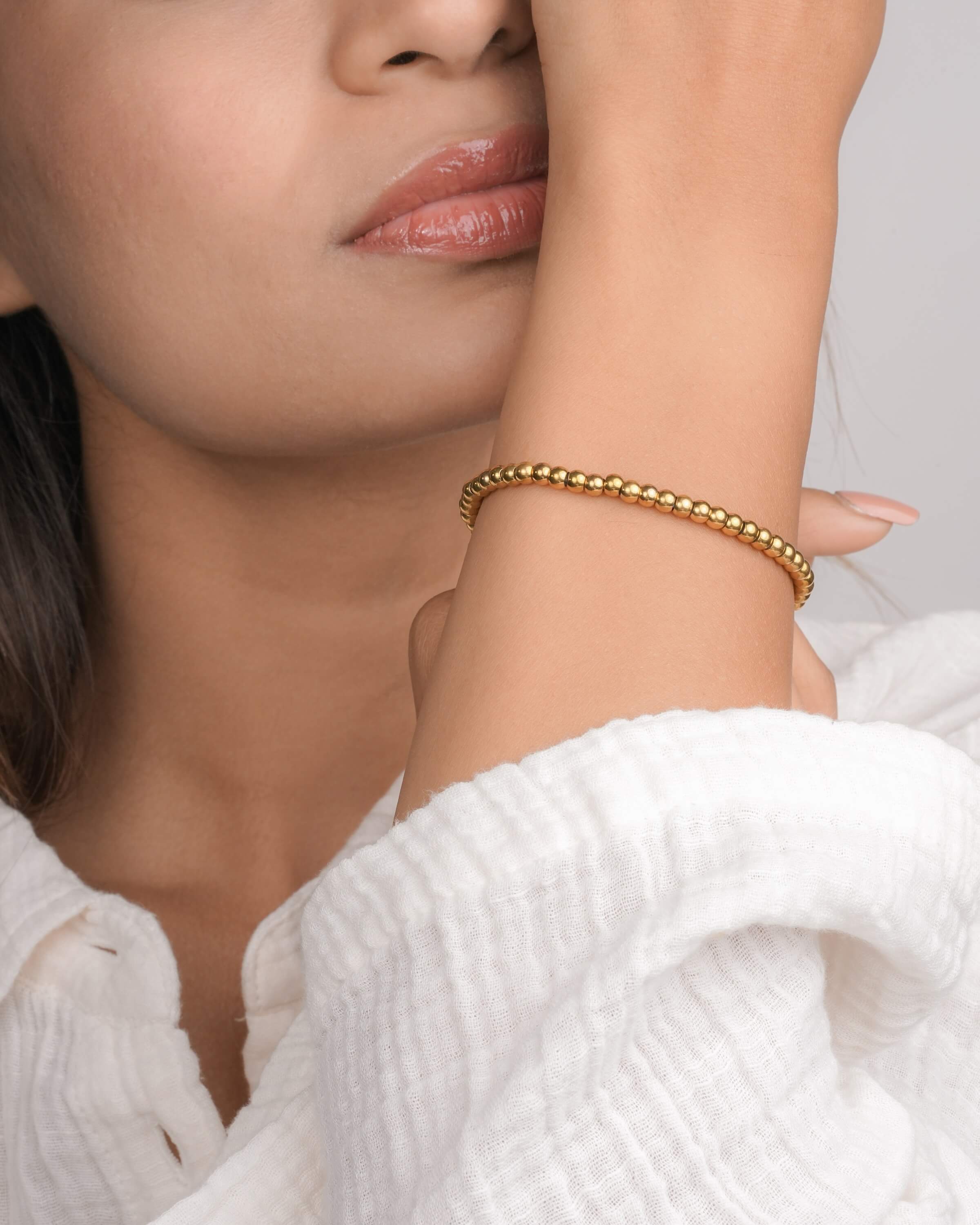 Delicate Gold Bead Stretch Bracelet