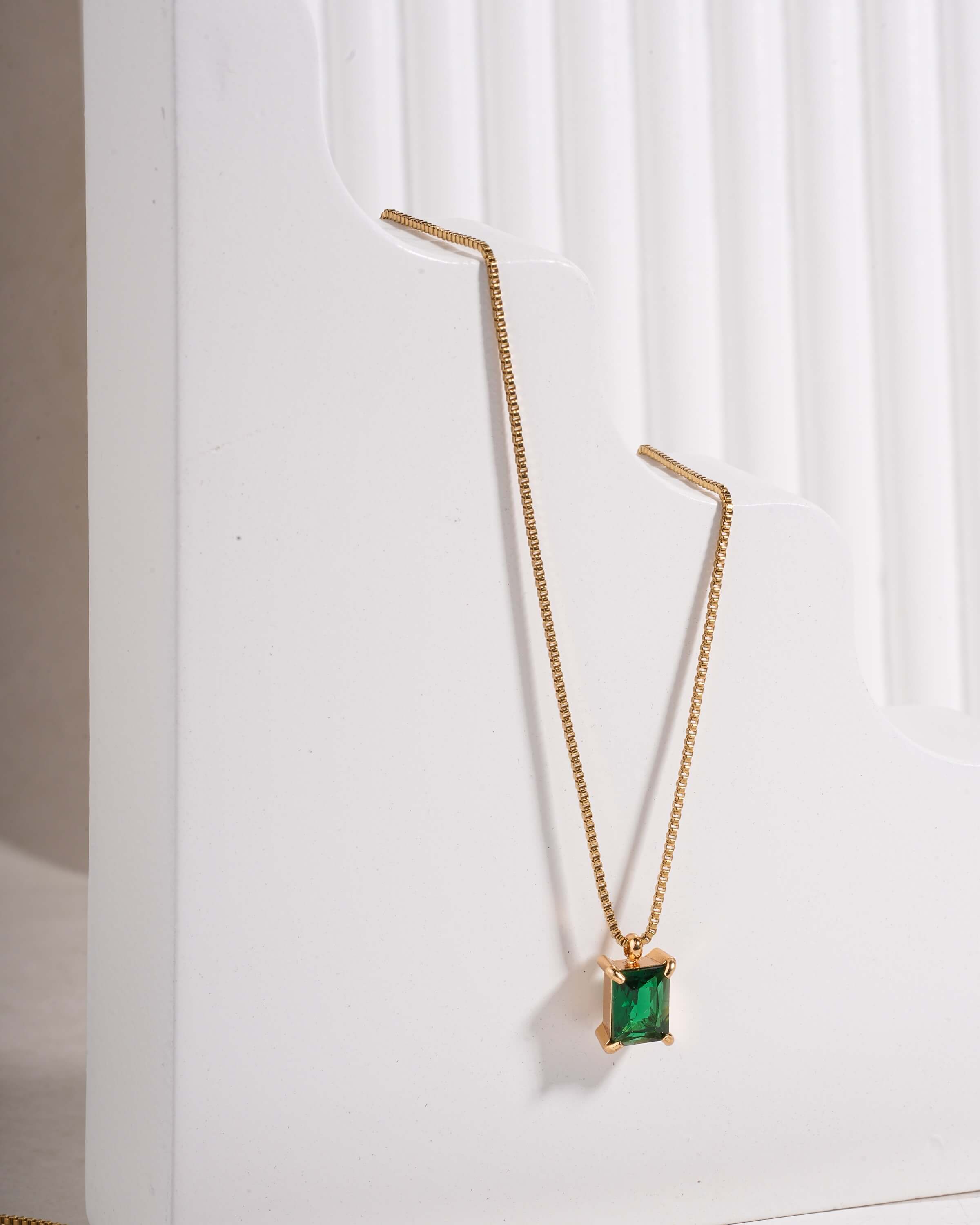 Elegant Necklace with Green Emerald Cut Pendant