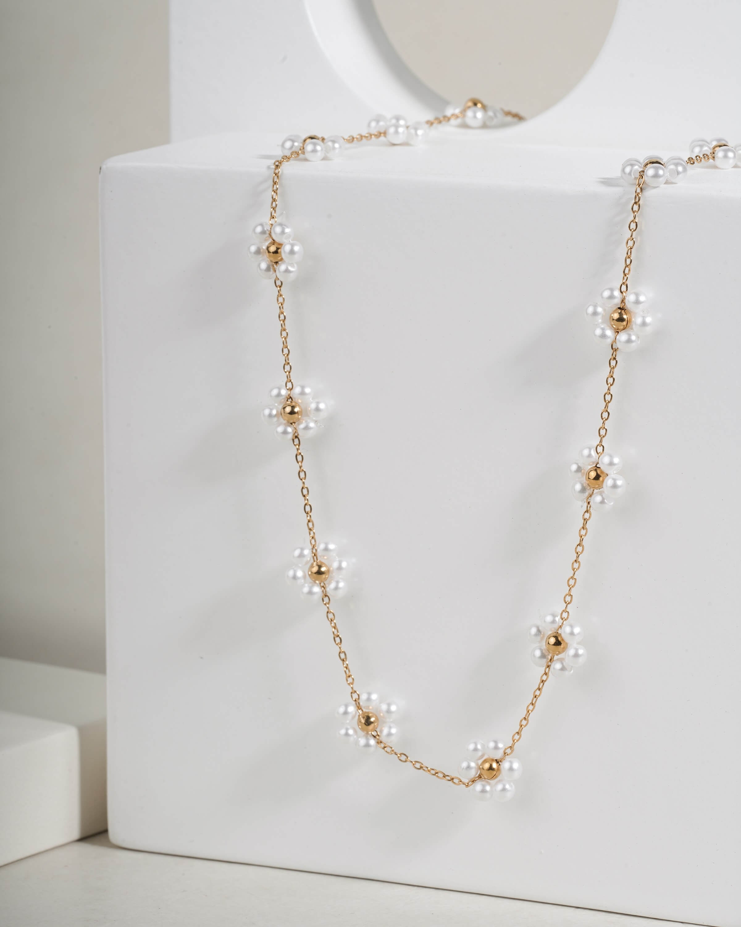 Delicate Pearl Flower Necklace in Gold Tone