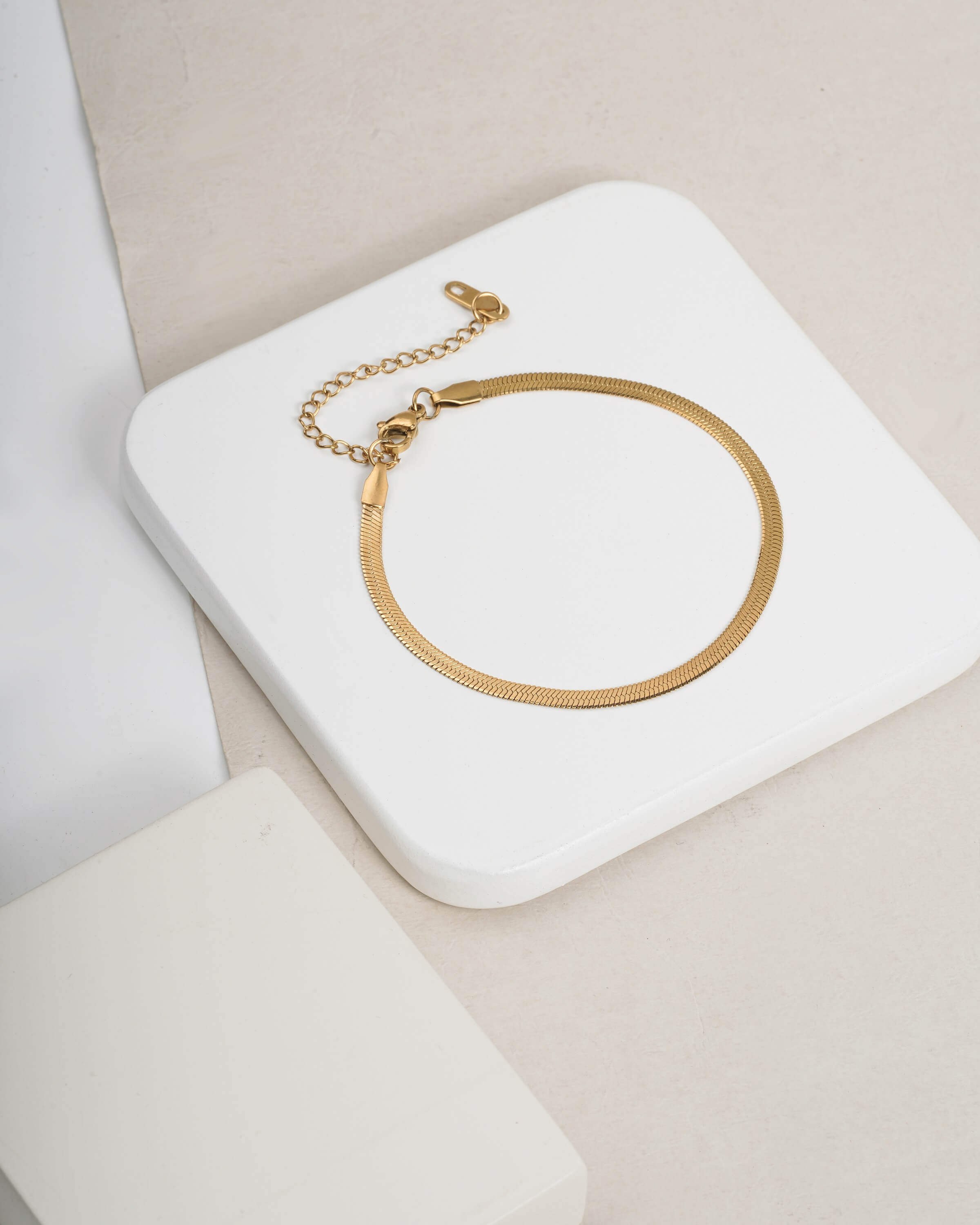 Modern Gold Flat Chain Bracelet