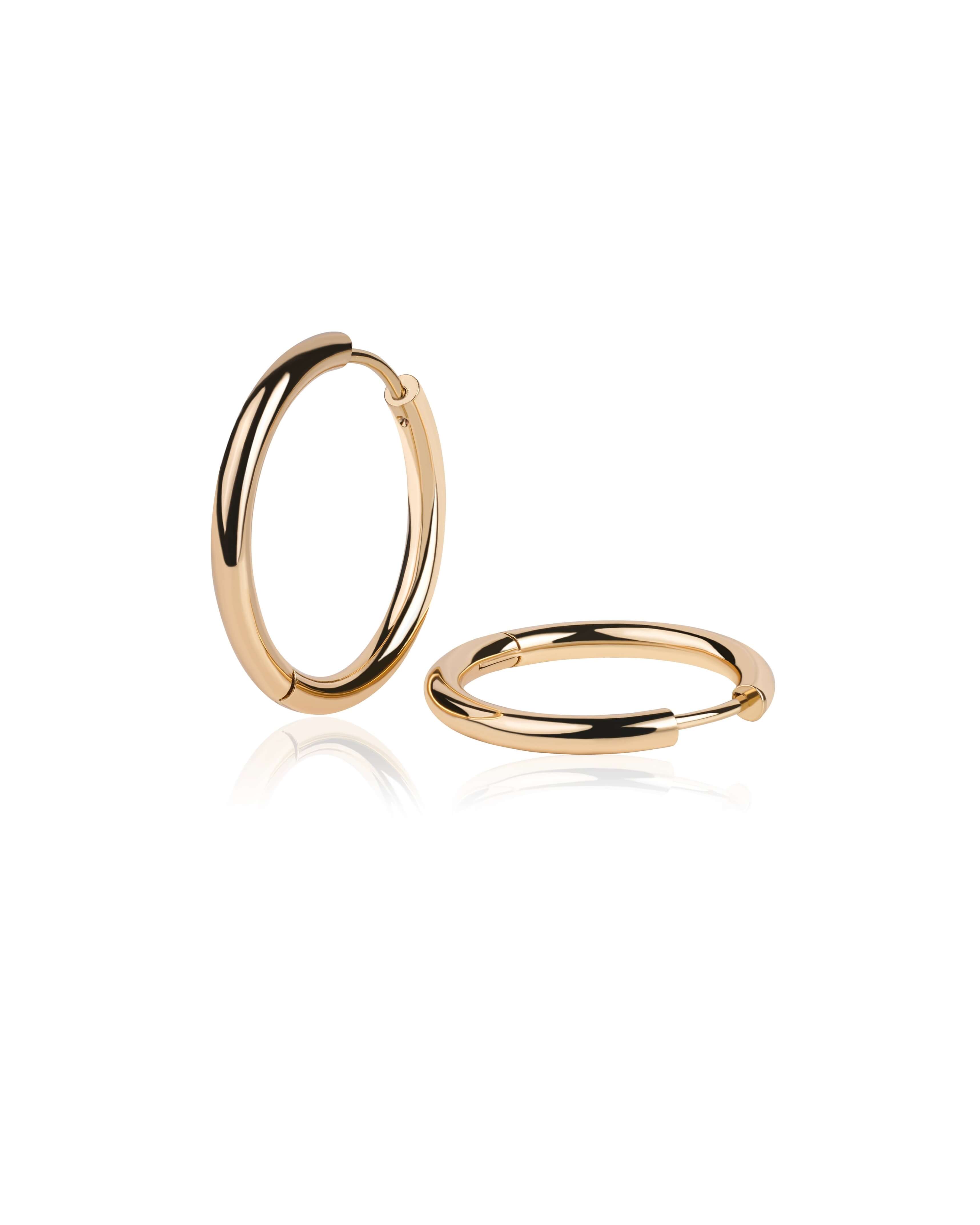 Sleek & Simple Gold Hoop Earrings